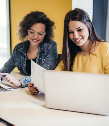 Students working together on financial aid